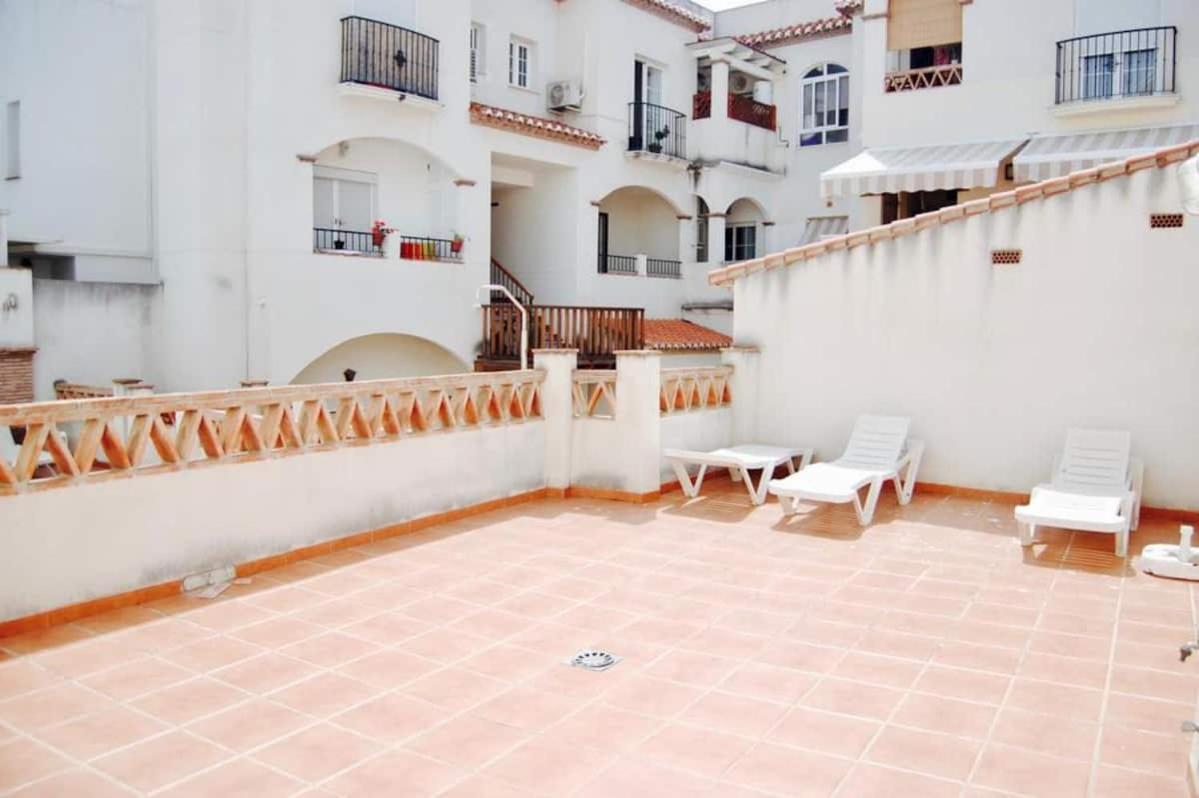 Fantastic 1 Bedroom Apartment In The Centre Of Nerja Bagian luar foto